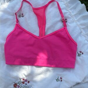 Victoria's Secret Hot Pink Sports Bra never worn new no tags